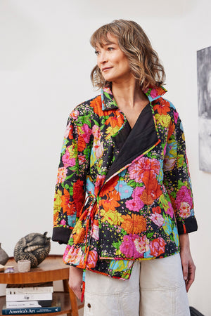 
            
                Load image into Gallery viewer, Fall Bouquet Quilted Reversible Tie Jacket
            
        