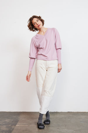 
            
                Load image into Gallery viewer, Cameo Pink Blouson Sleeve Top
            
        