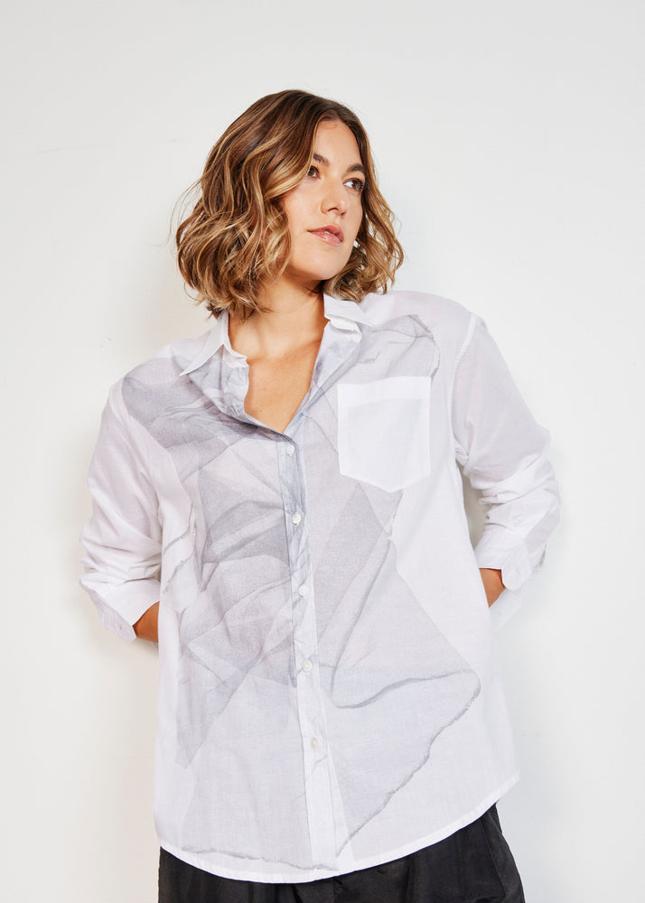 
            
                Load image into Gallery viewer, Tulle Print Boyfriend Shirt
            
        